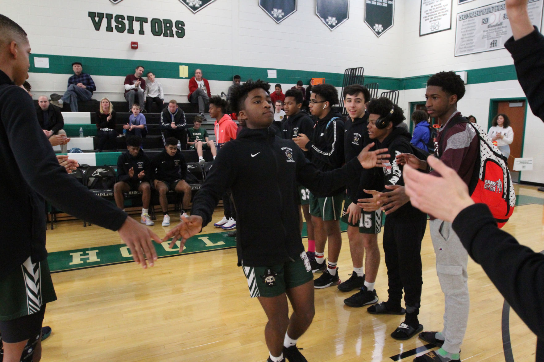 Mainland Cedar Creek boys basketball